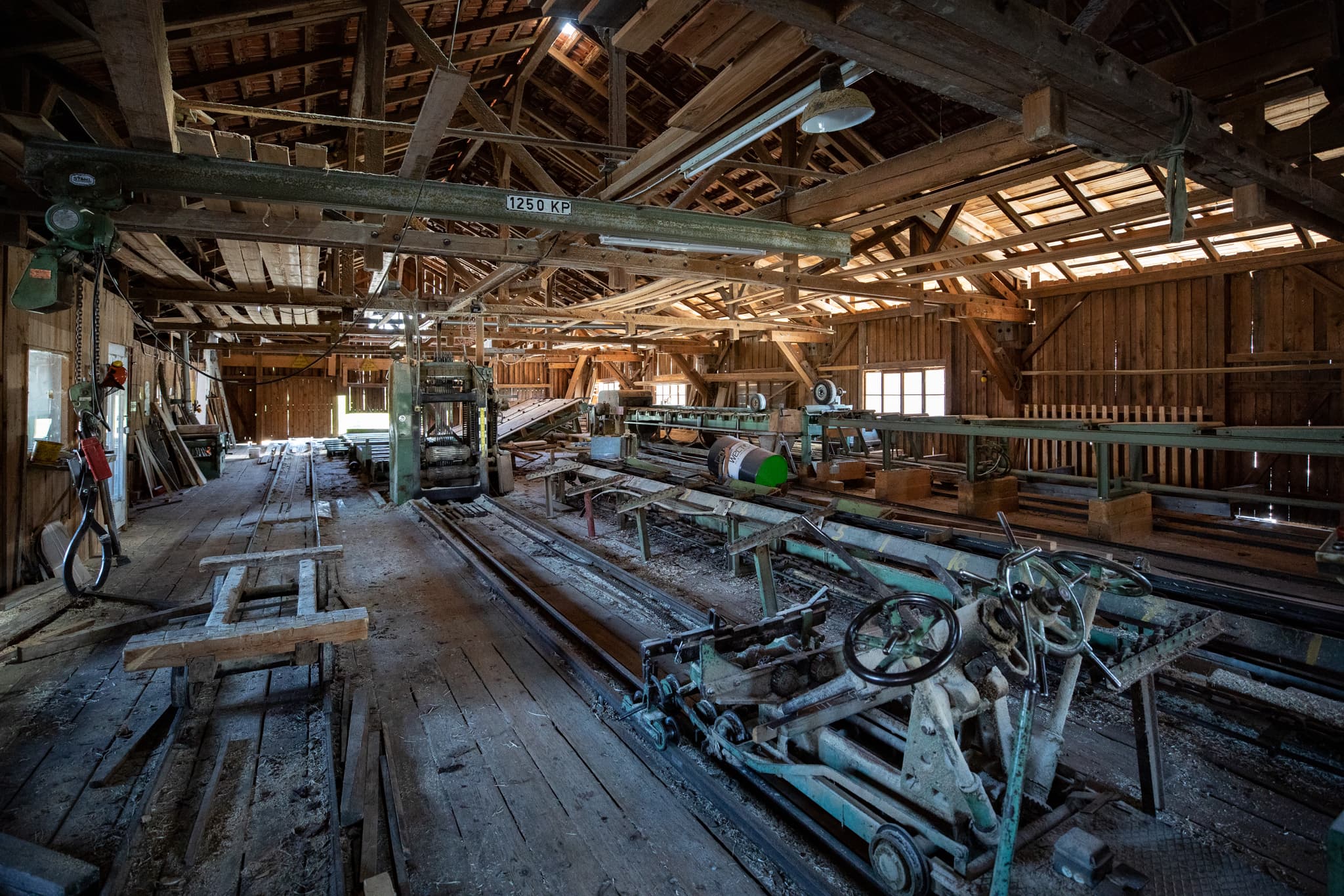 Einblick in die historische Maumühle in Erharting, Landkreis Mühldorf am Inn, Oberbayern. Erleben Sie die Industriegeschichte der Region Inn-Salzach.