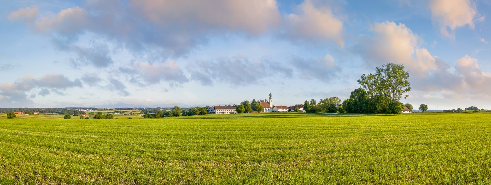 Neukirchen a.d. Alz, Landschaft bei Kirchweidach, Oberbayern