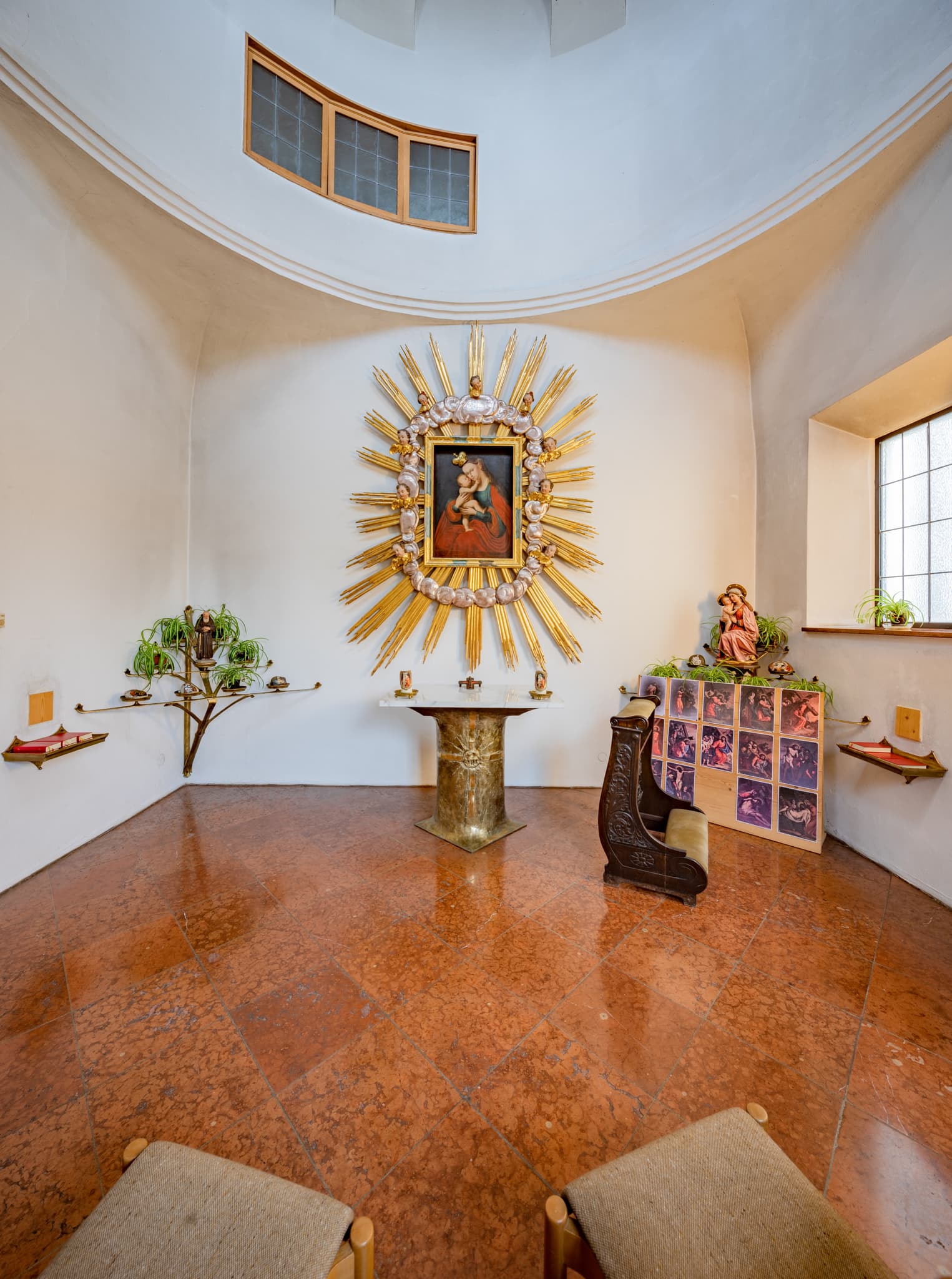 Kapelle in der Pfarrkirche in Bad Griesbach, Landkreis Passau, Niederbayern, Inn-Salzach, Bayern, Deutschland.