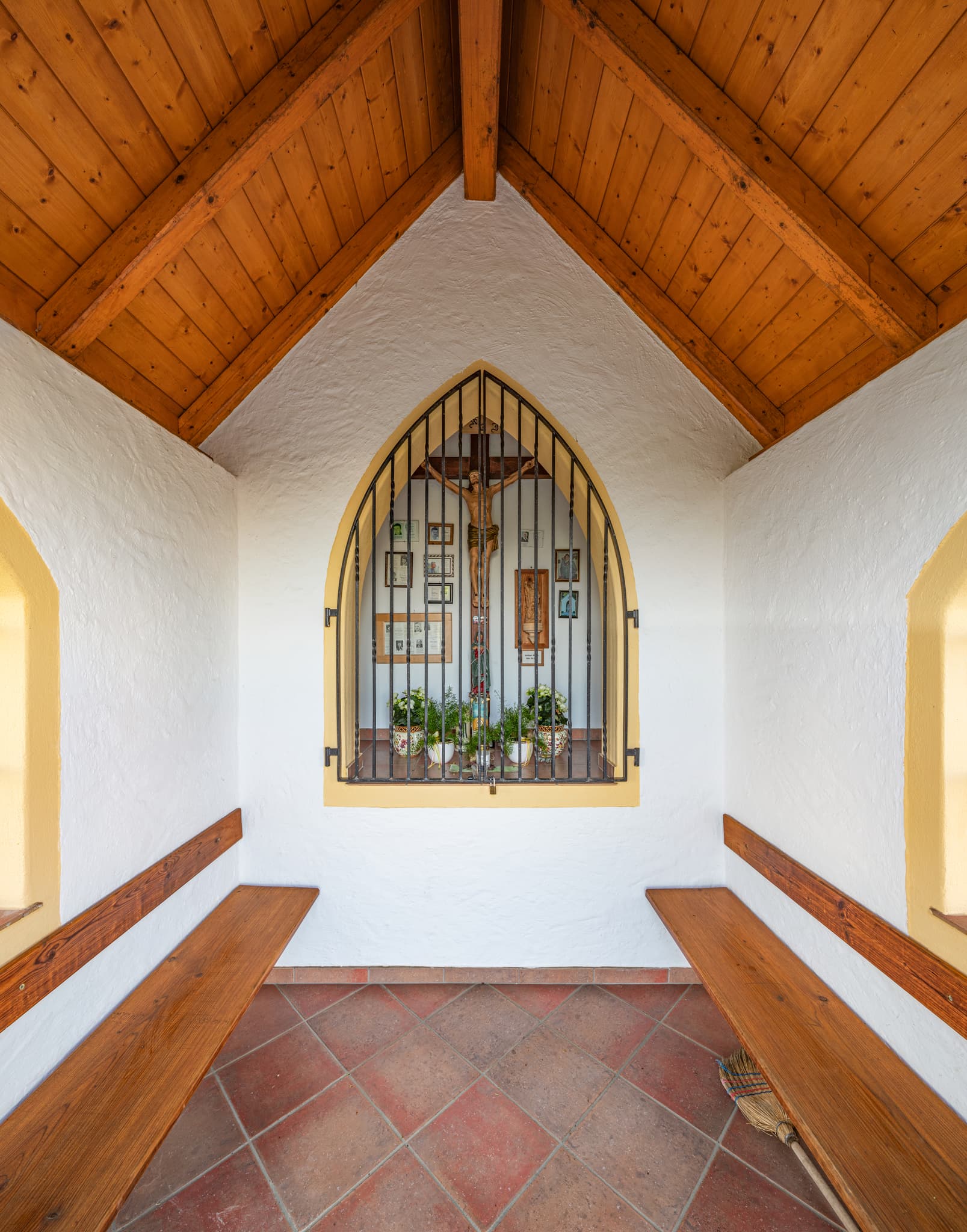 Georg Gaßlbauer Kapelle, Strass Niedertaufkirchen, Mühldorf am Inn, Oberbayern. Kapelle an der Abzweigung Nonnberg-Massing, Pleiskirchen, Neumarkt St. Veit.