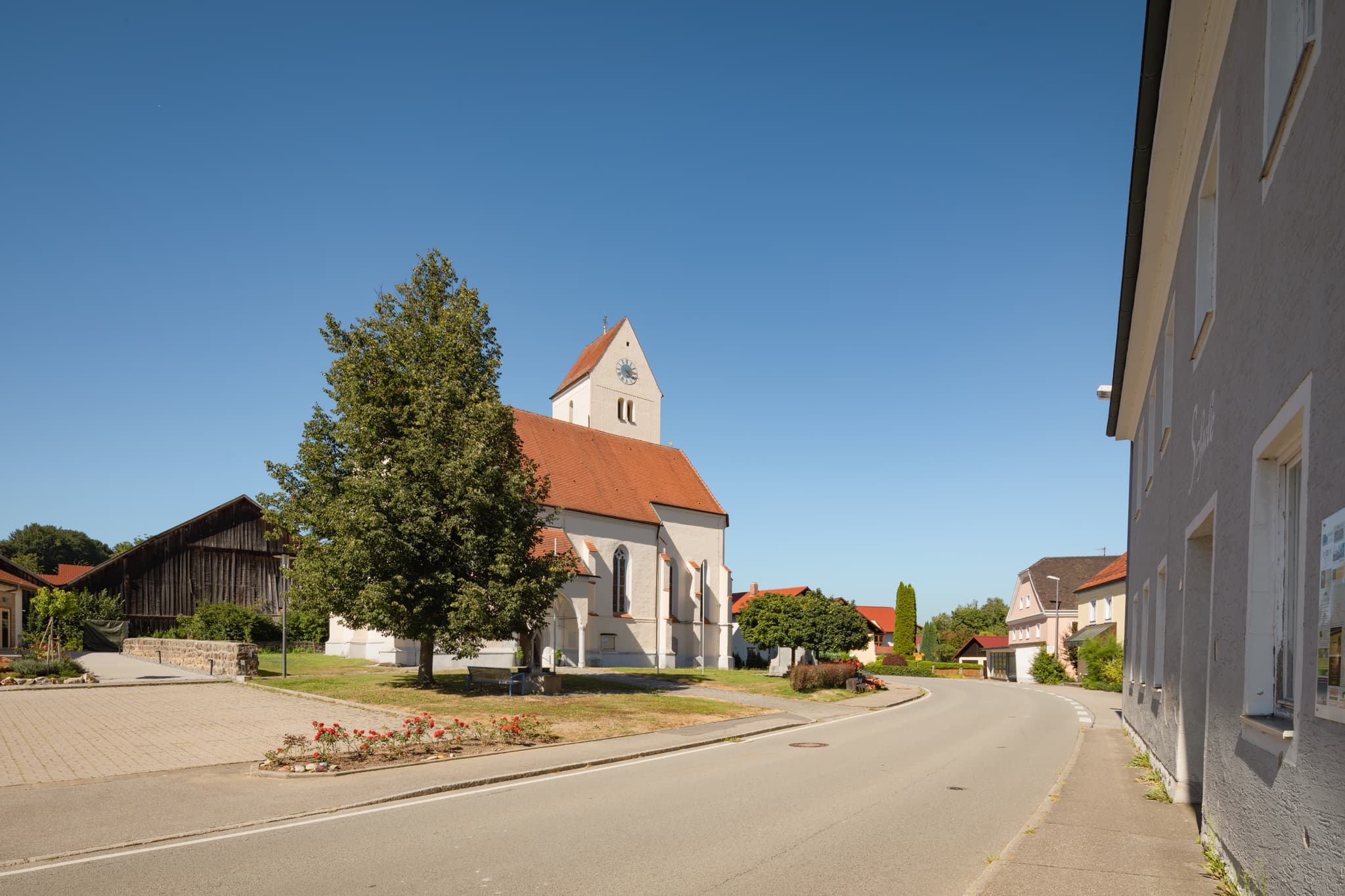Die Reutern Pfarrkirche St. Valentin in Bad Griesbach, Bäderdreieck, Landkreis Passau, Niederbayern, Deutschland.
