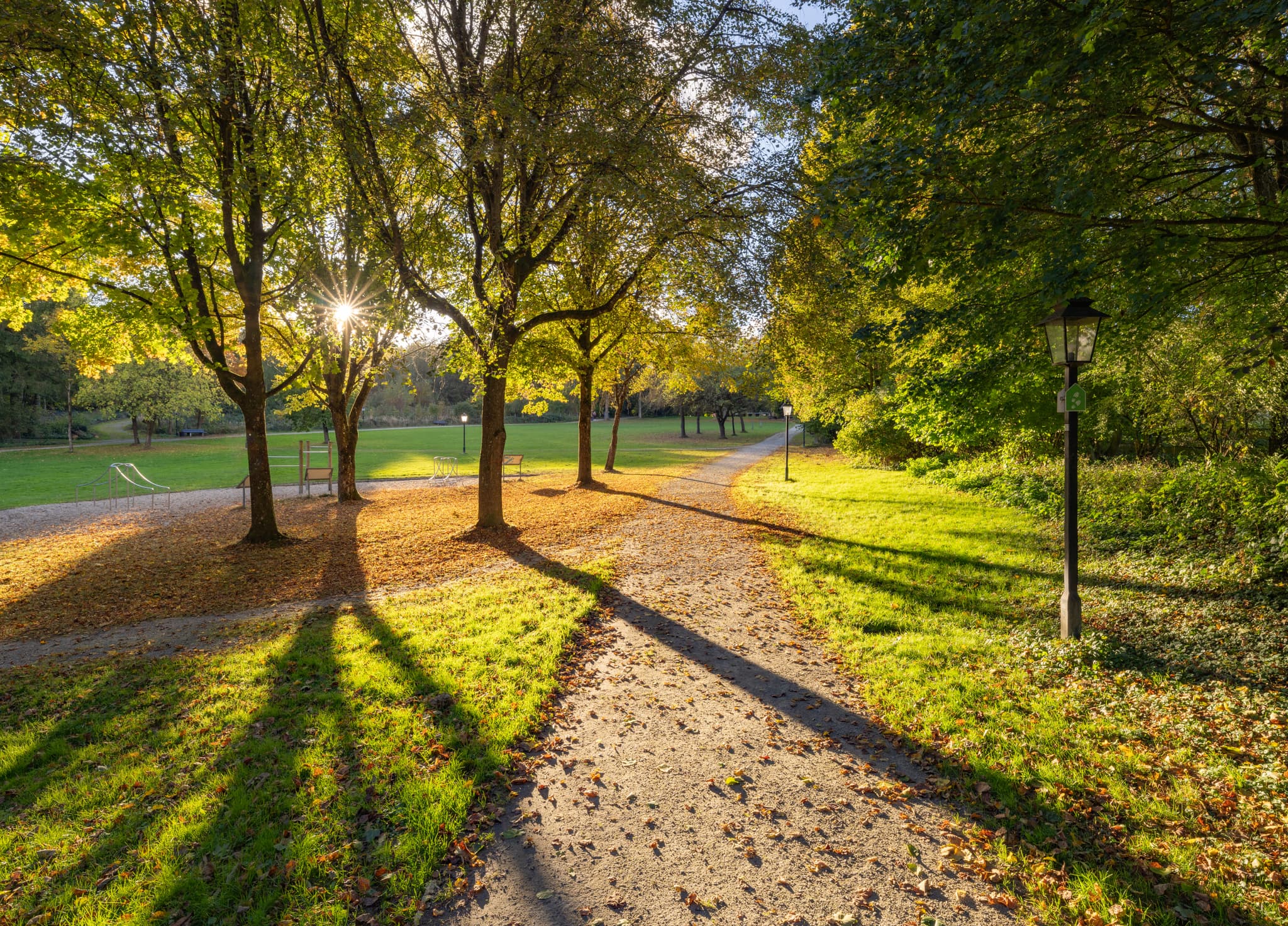 Herbstliche Impressionen aus dem Kurpark Bad Griesbach, Landkreis Passau, Niederbayern, inmitten des deutschen Bäderdreiecks.