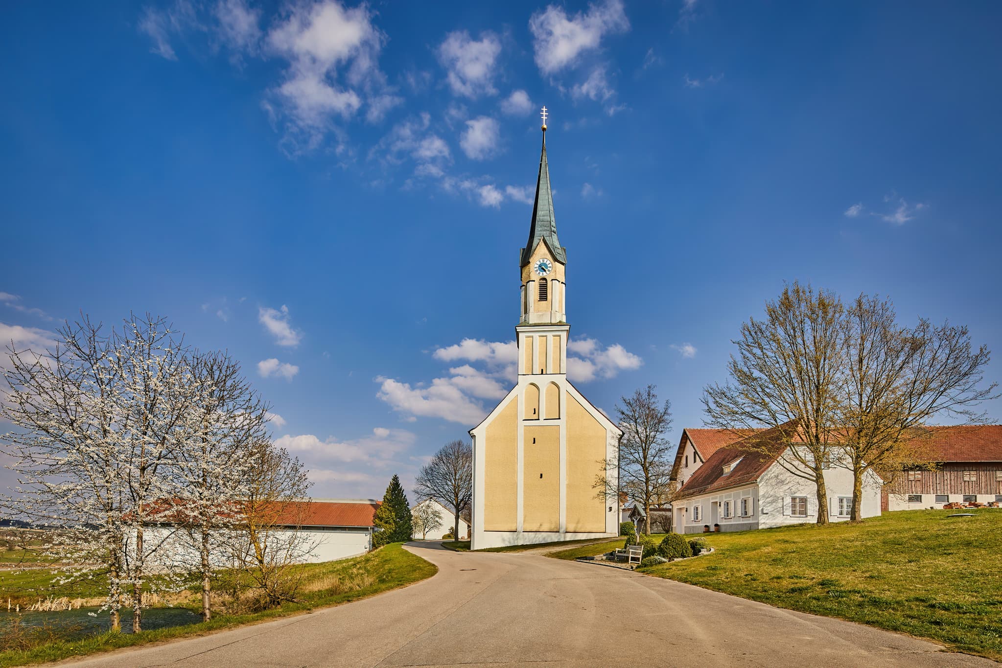 Wallfahrtskirche Maria Heimsuchung in Anzenberg, Gemeinde Massing, Landkreis Rottal-Inn, Niederbayern, Region Holzland, Deutschland.