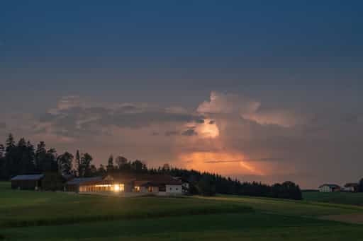 Gewitter über Reichwald, Reischach, Oberbayern, Inn-Salzach