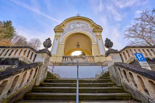 Friedhof Innstadt, Passau: Historischer Treppenaufgang