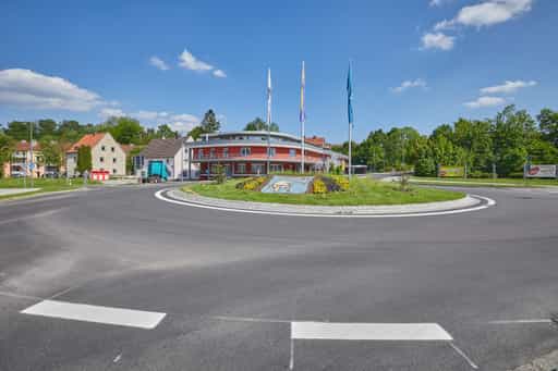 Kreisverkehr Ströber, Burgkirchen, Oberbayern, Inn-Salzach