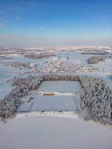 Winter Luftbild, Sportplatz, Altötting, Oberbayern