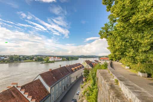 Schlosspark Ausicht über den Inn, Schärding, Bezirk Ried