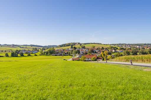Aussicht auf Guteneck, Schwaigeröd, Rottal-Inn, Niederbayern